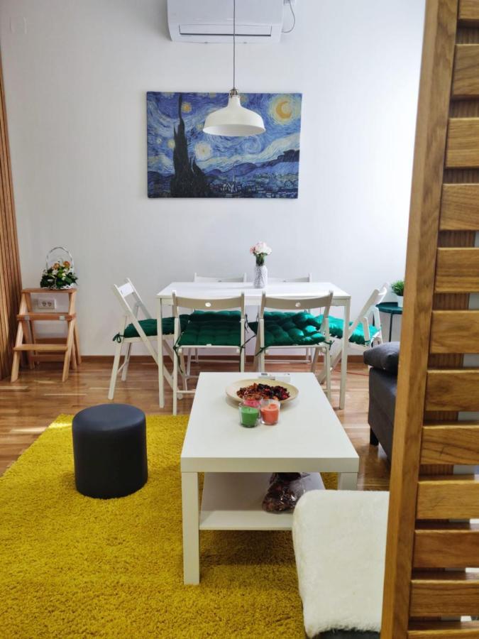 Lux Center Of Belgrade 2 Bedrooms, Sleeps 6 - Free Parking ภายนอก รูปภาพ